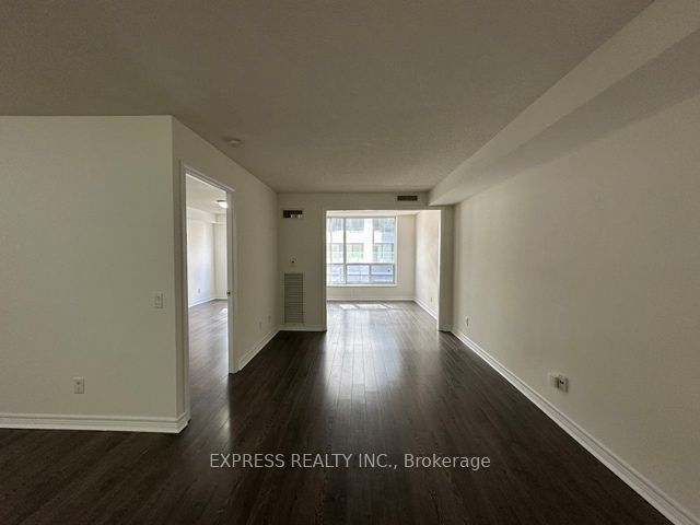 307 - 152 St Patrick St
