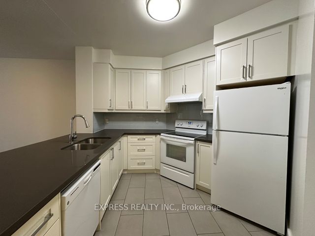 206 - 152 St Patrick St