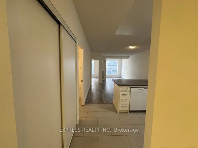 206 - 152 St Patrick St