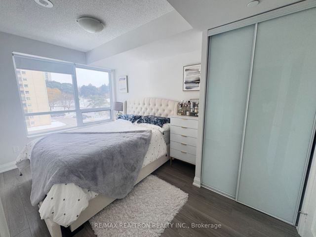 705 - 18 Graydon Hall Dr
