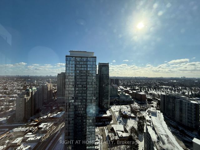 PH03 - 15 Ellerslie Ave