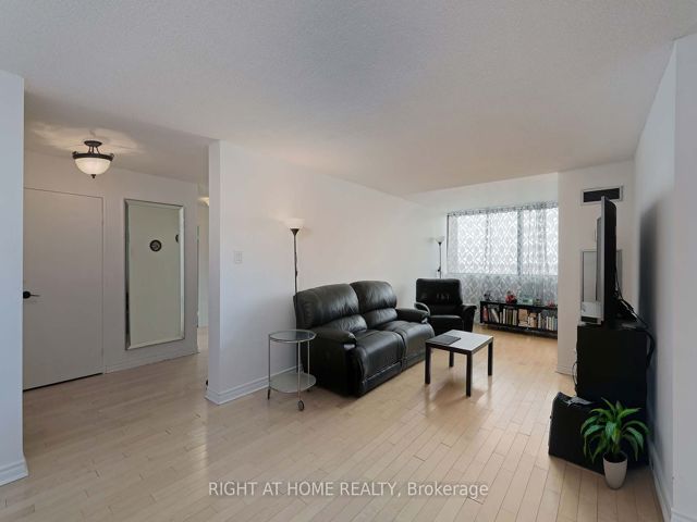 2205 - 133 Torresdale Ave