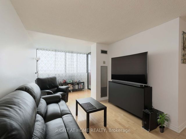 2205 - 133 Torresdale Ave