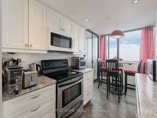 2205 - 133 Torresdale Ave