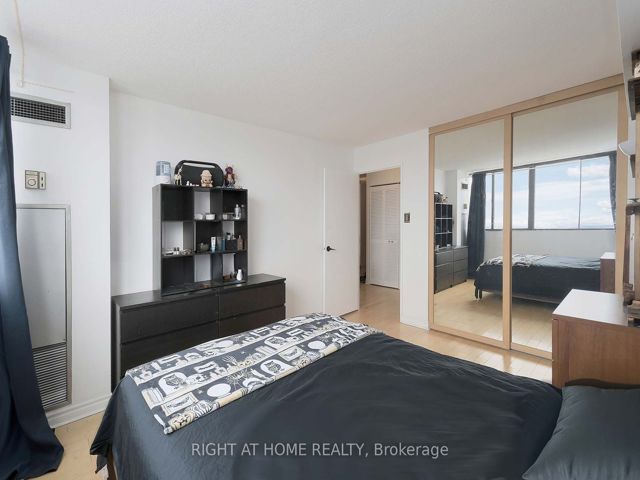 2205 - 133 Torresdale Ave