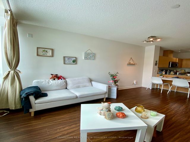 210 - 361 Front St W