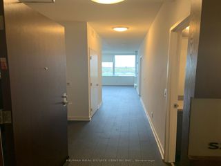S207 - 120 Bayview Ave