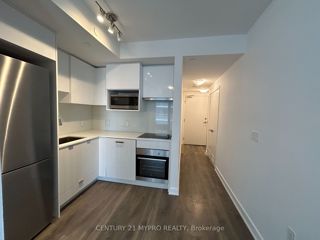 2714 - 195 Redpath Ave