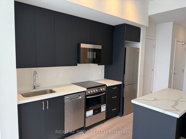 LPH07 - 15 Ellerslie Ave