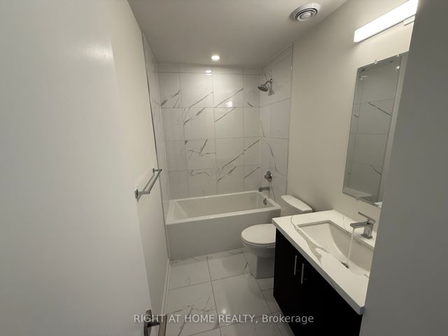 LPH07 - 15 Ellerslie Ave