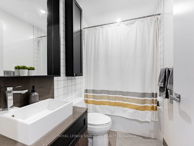 227 - 783 Bathurst St