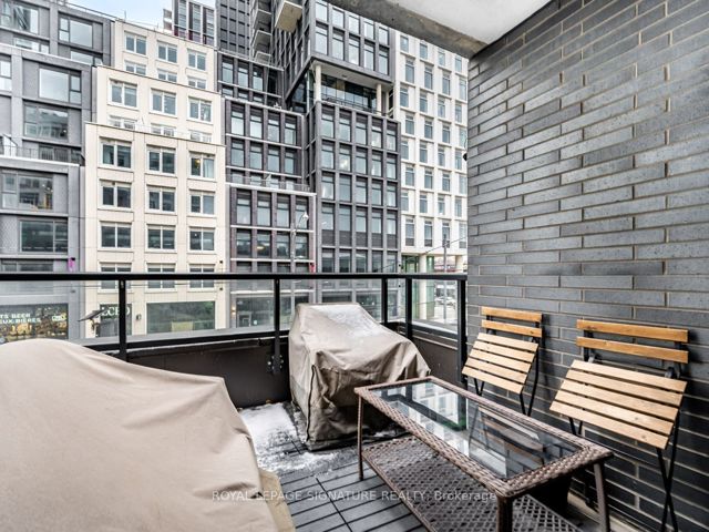 227 - 783 Bathurst St