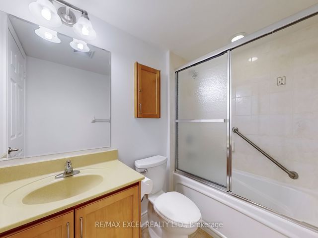 506 - 12 Rean Dr
