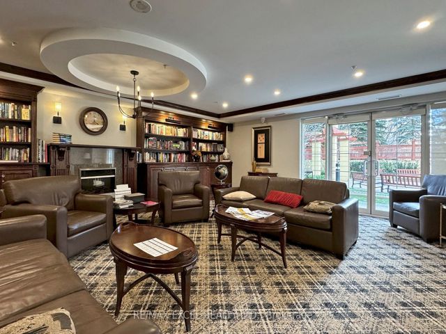 506 - 12 Rean Dr