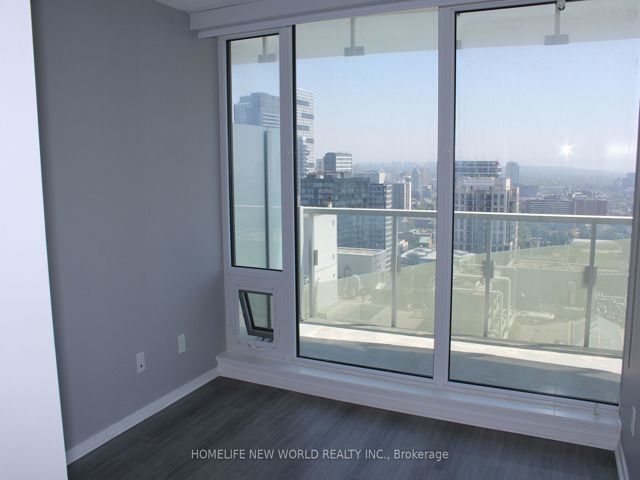 2605 - 197 Yonge St