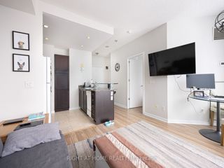 2113 - 208 Queens Quay  W