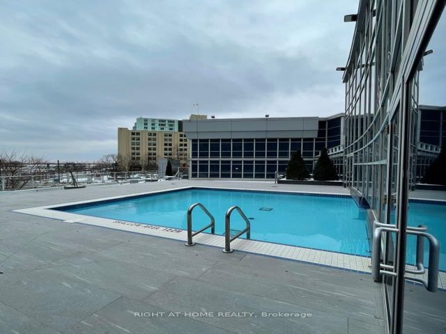 2113 - 208 Queens Quay  W