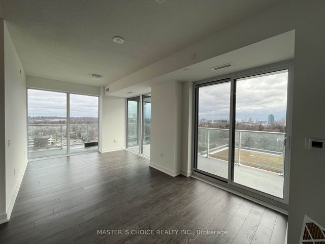 807 - 20 O'neill Rd