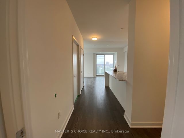 807 - 20 O'neill Rd
