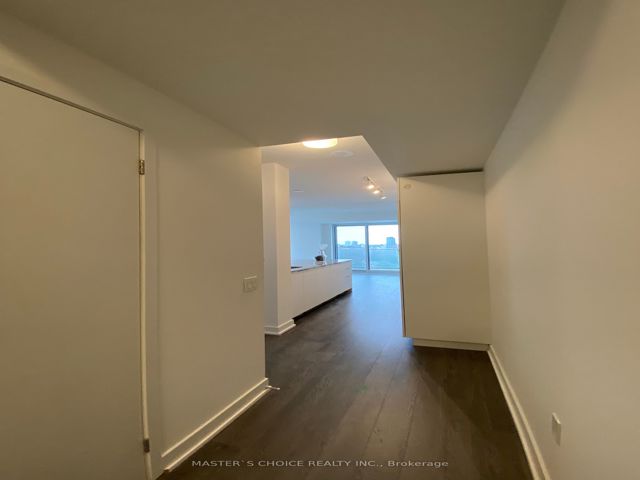 807 - 20 O'neill Rd