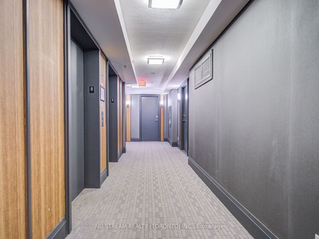 E810 - 555 Wilson Ave