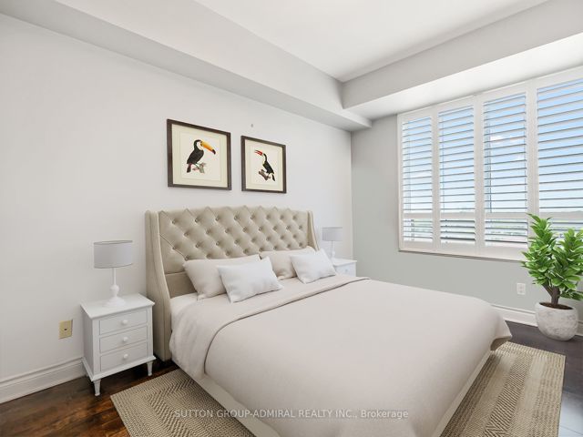 1210 - 2 Clairtrell Rd