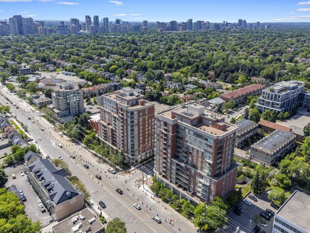 1210 - 2 Clairtrell Rd