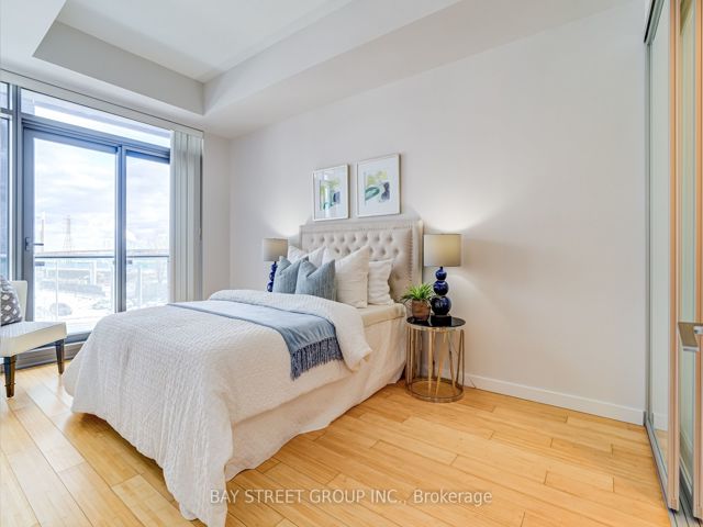 #207 - 390 Cherry St