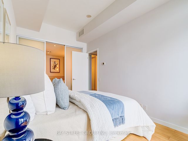#207 - 390 Cherry St