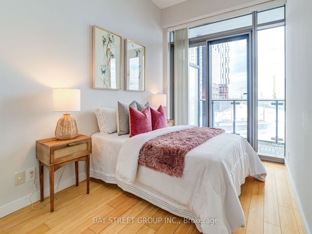 #207 - 390 Cherry St