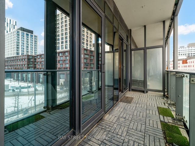 #207 - 390 Cherry St