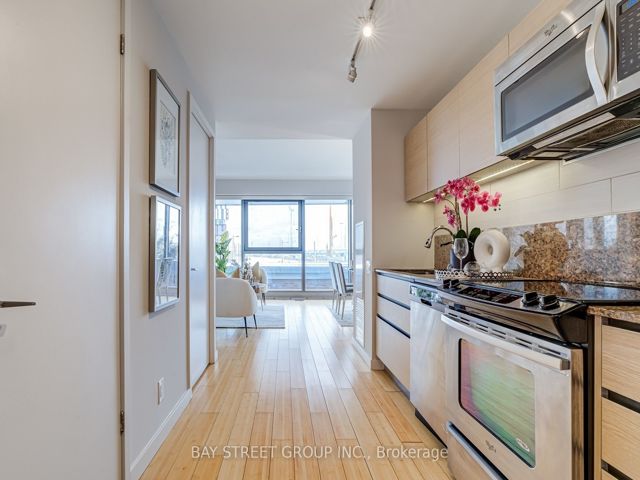 #207 - 390 Cherry St