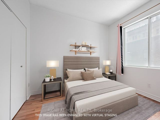 405 - 25 Grenville St