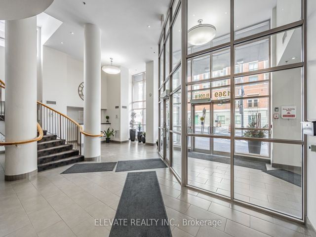 716 - 1369 Bloor St W