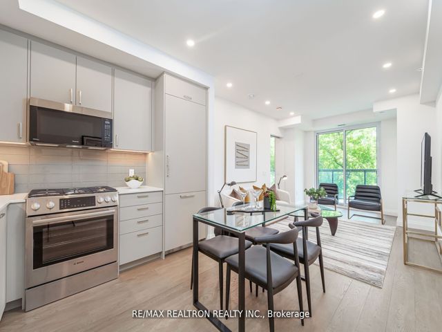 403 - 285 Avenue Rd
