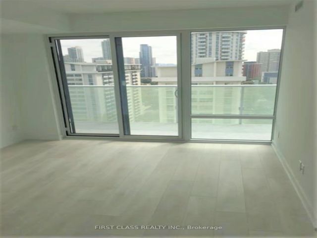 1508 - 501 Yonge St