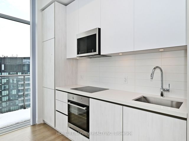 GPH09 - 8 Widmer St