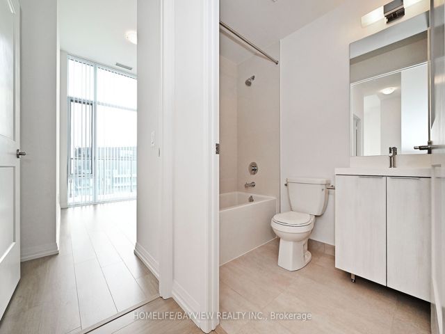 GPH09 - 8 Widmer St