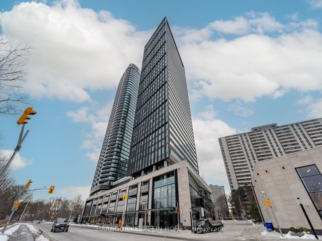 2703 - 575 Bloor St E