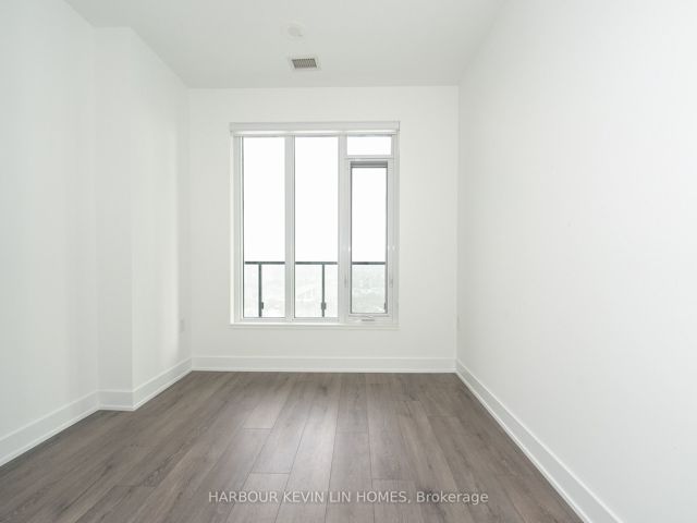 2703 - 575 Bloor St E