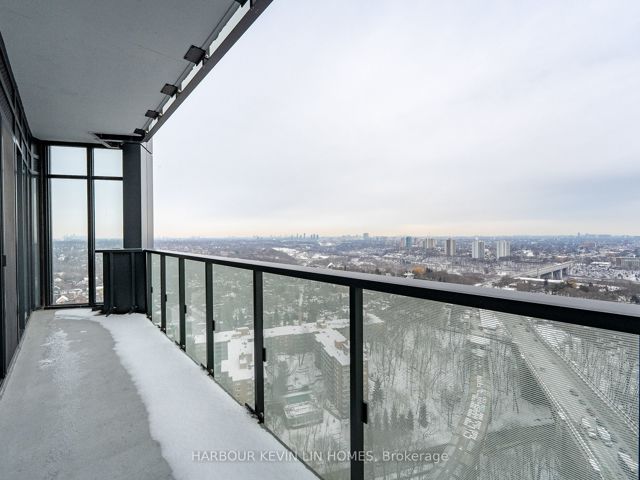 2703 - 575 Bloor St E