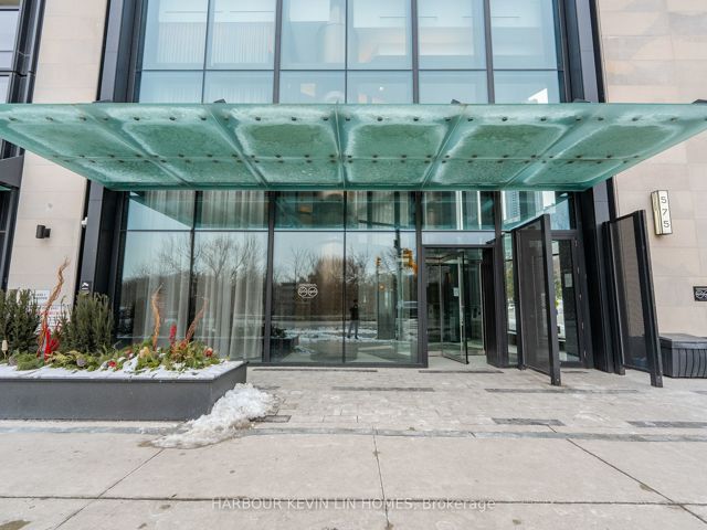 2703 - 575 Bloor St E