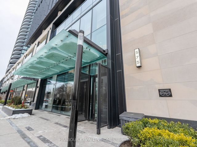 2703 - 575 Bloor St E