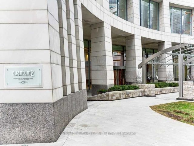 1207 - 2191 Yonge St