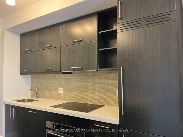 3411 - 65 St Mary St
