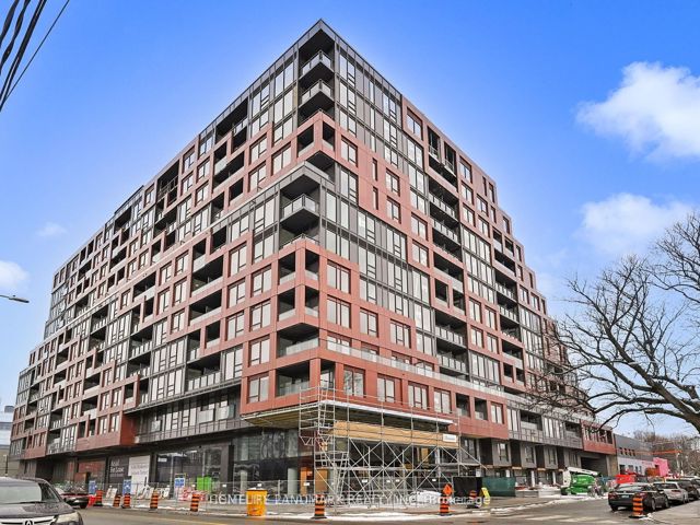 318 - 28 Eastern Ave