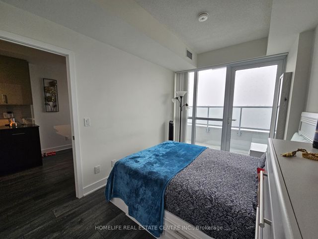 623 - 188 Fairview Mall Dr