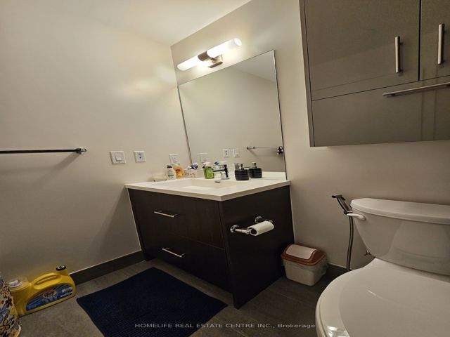 623 - 188 Fairview Mall Dr