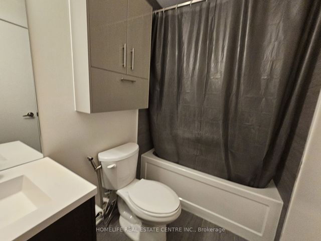 623 - 188 Fairview Mall Dr