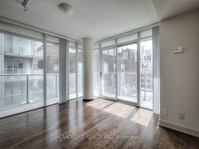 626 - 21 Nelson St
